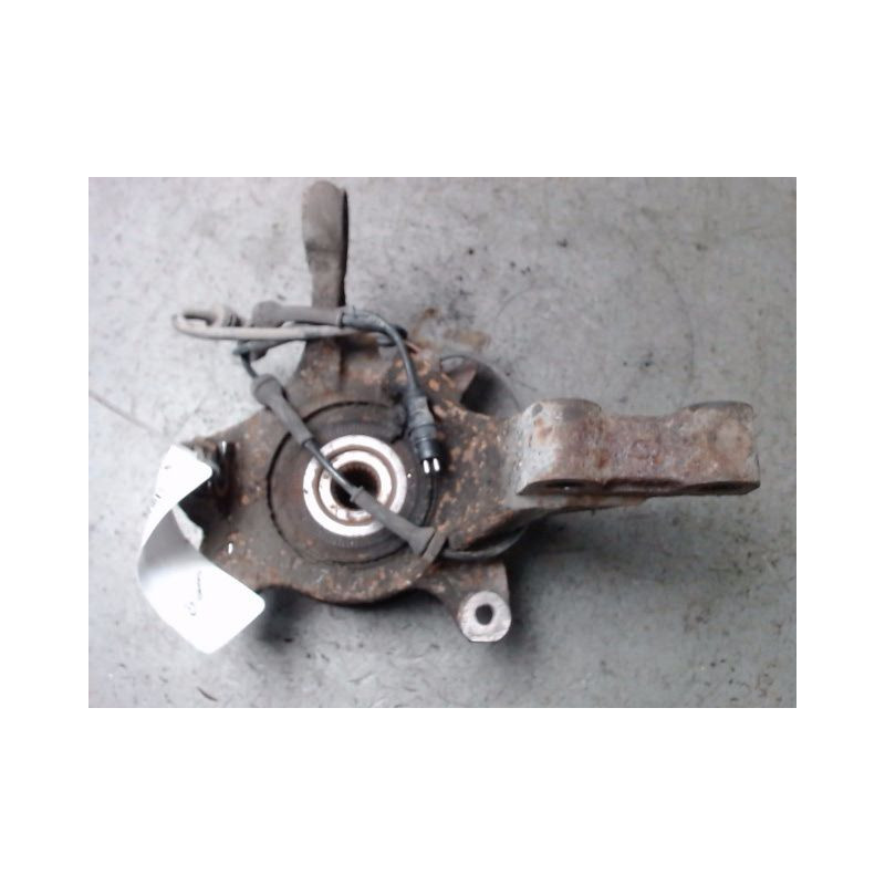 PIVOT AVANT DROIT RENAULT LAGUNA 98-2000