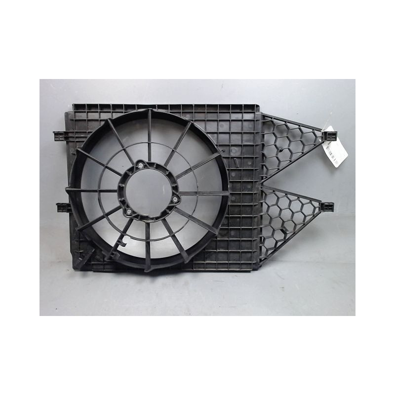 SUPPORT DE VENTILATEUR VOLKSWAGEN POLO 2009-