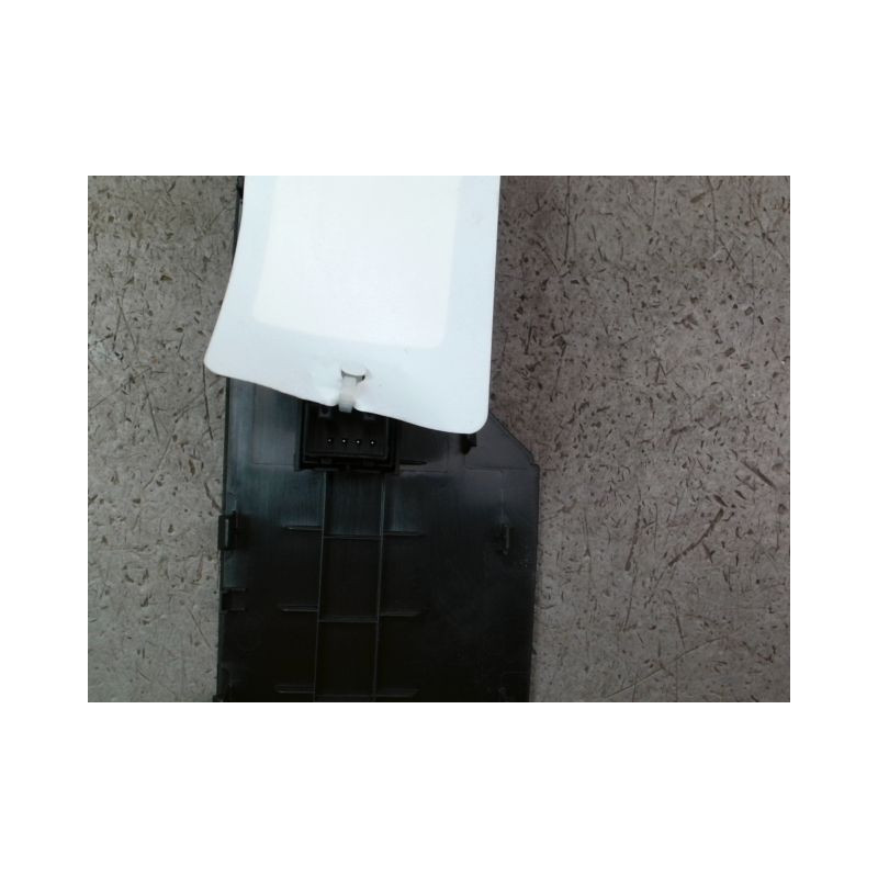COMMANDE LEVE-GLACE PORTE AVD SEAT IBIZA 2008-