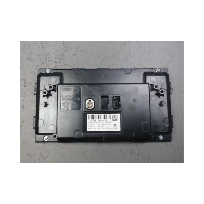 ECRAN GPS PEUGEOT 208