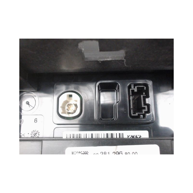 ECRAN GPS PEUGEOT 2008