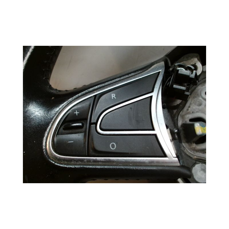 VOLANT DE DIRECTION RENAULT MEGANE