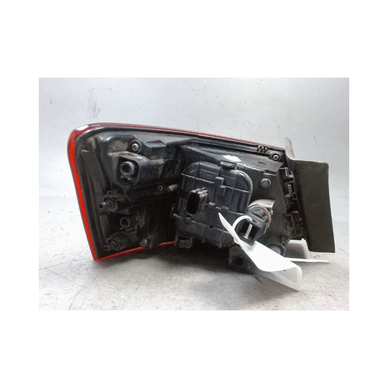 FEU ARRIERE DROIT AUDI A3
