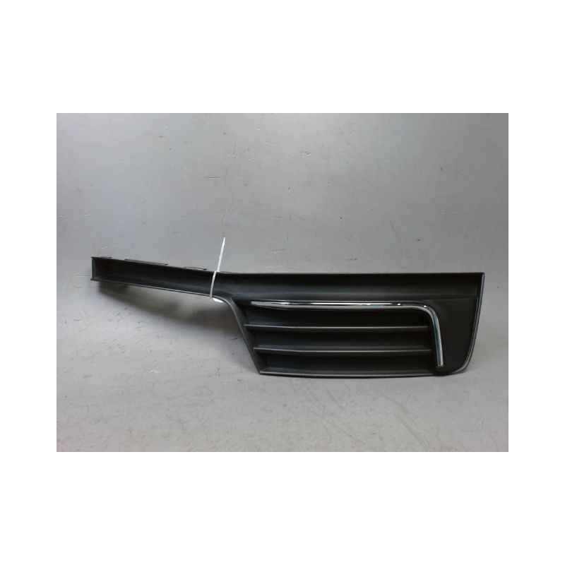 GRILLE VENTILATION PARE-CHOC AVD AUDI A3