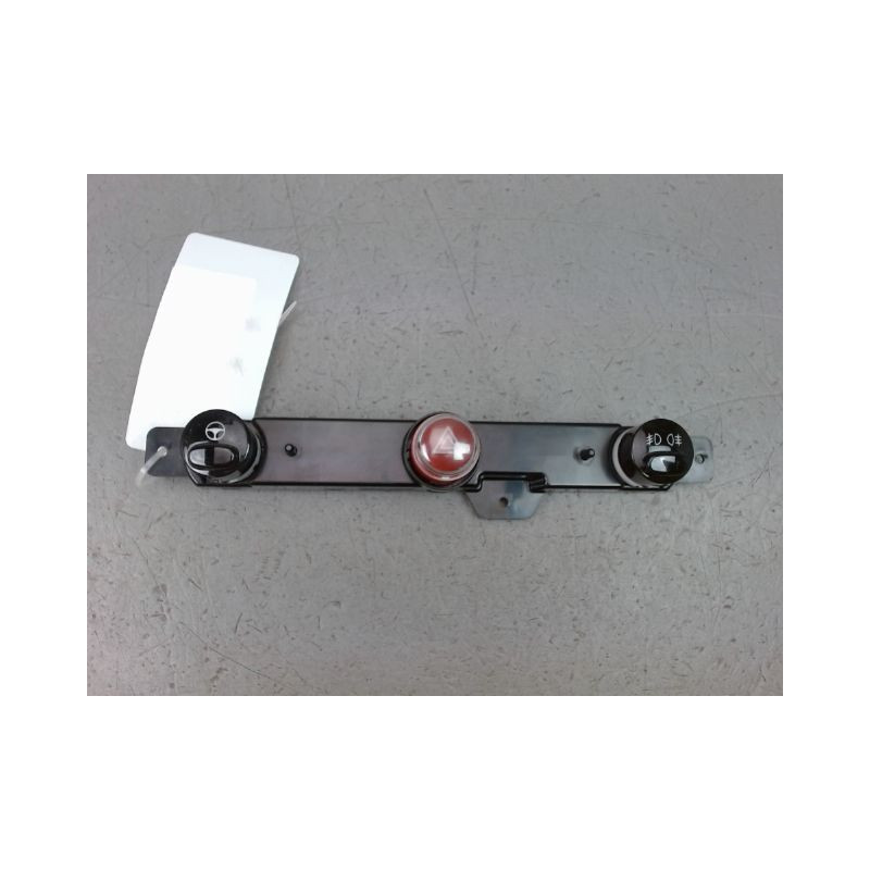 BOUTON DE WARNING FIAT 500 II Phase 1 2007-...