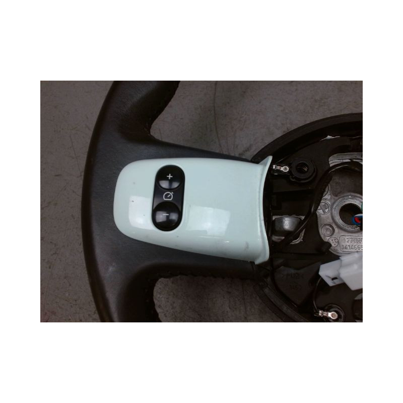 VOLANT DE DIRECTION RENAULT TWINGO