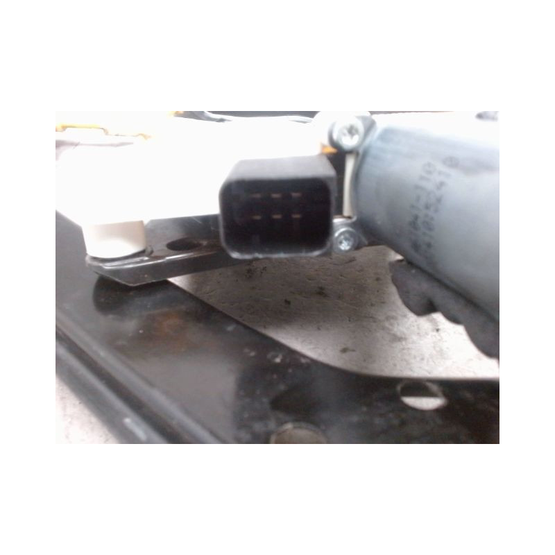 MECANISME+MOTEUR LEVE-GLACE ARRIERE GAUCHE MERCEDES CLA