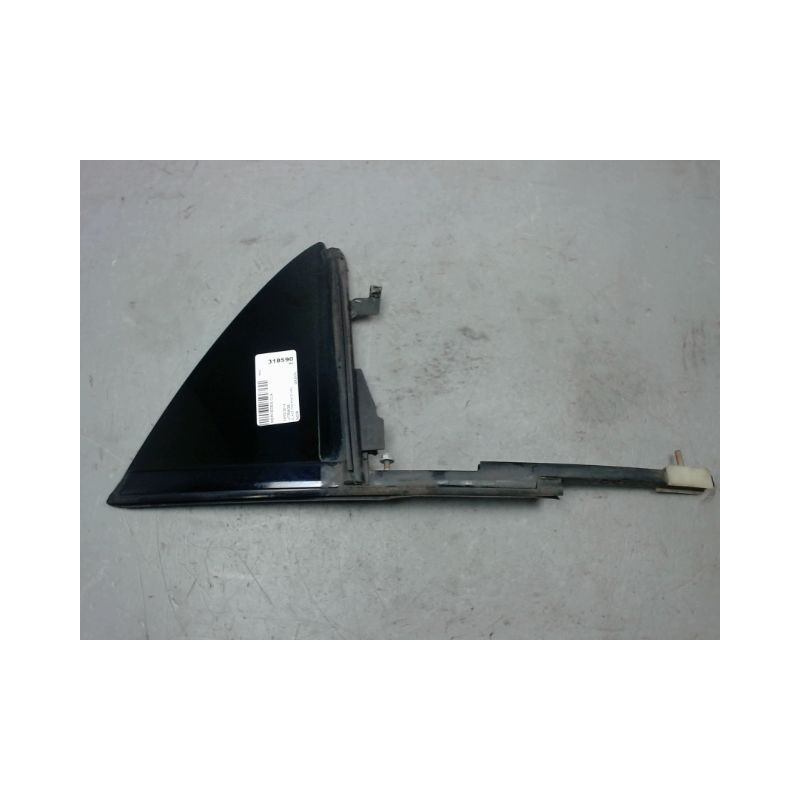 GLACE FIXE PORTE ARG MERCEDES CLA