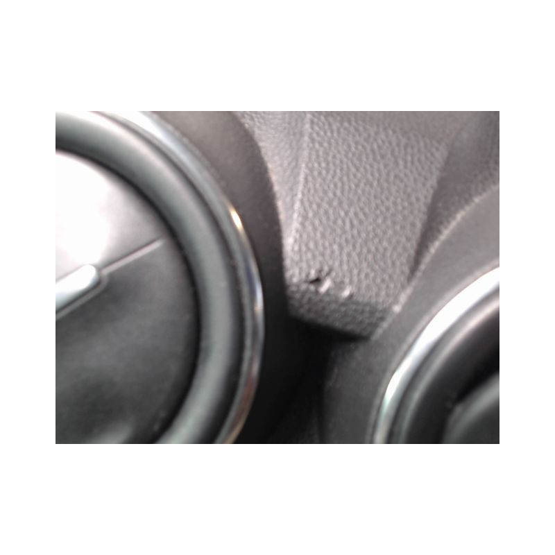 PLANCHE DE BORD  DACIA DUSTER 2010-