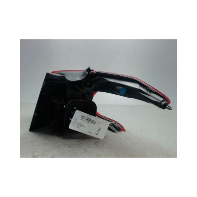 FEU ARRIERE GAUCHE  PEUGEOT 2008