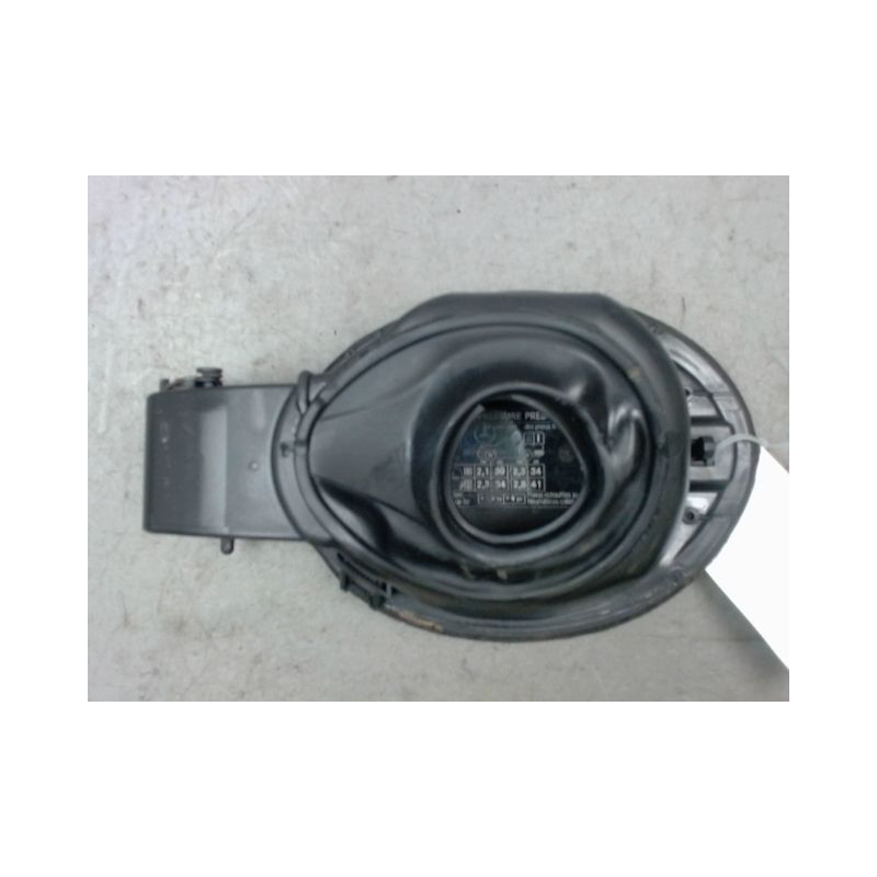 VOLET DE TRAPPE CARBURANT MERCEDES CLASSE R LONGUE