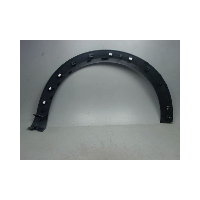 ELARGISSEUR AILE AVANT GAUCHE FORD PUMA