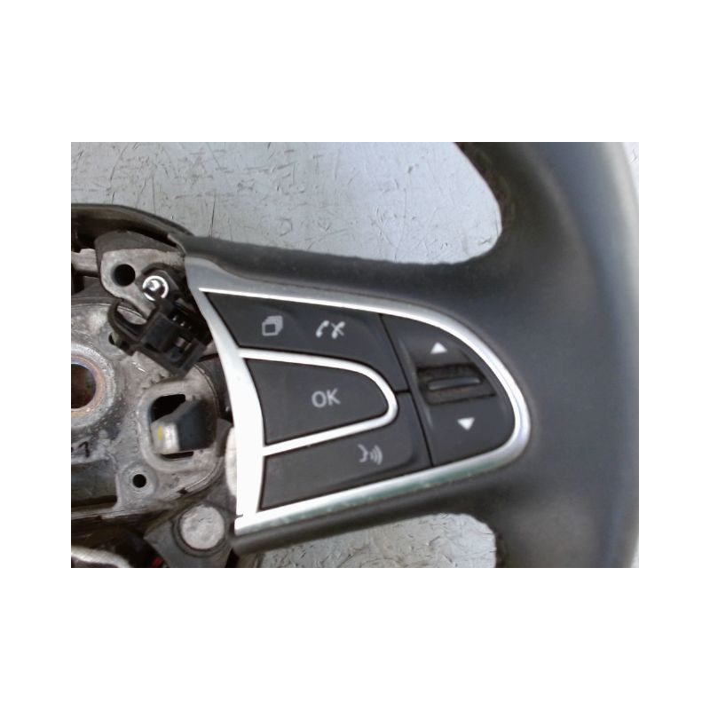 VOLANT DE DIRECTION RENAULT MEGANE