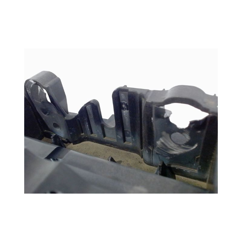 FACE AVANT FORD PUMA