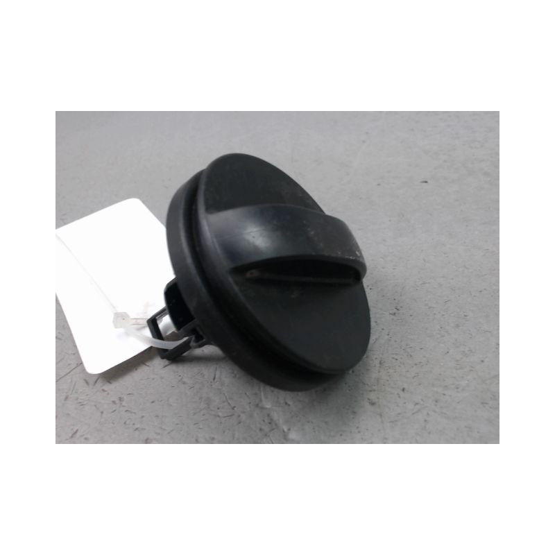 BOUCHON RESERVOIR A CARBURANT PEUGEOT 308 2011-