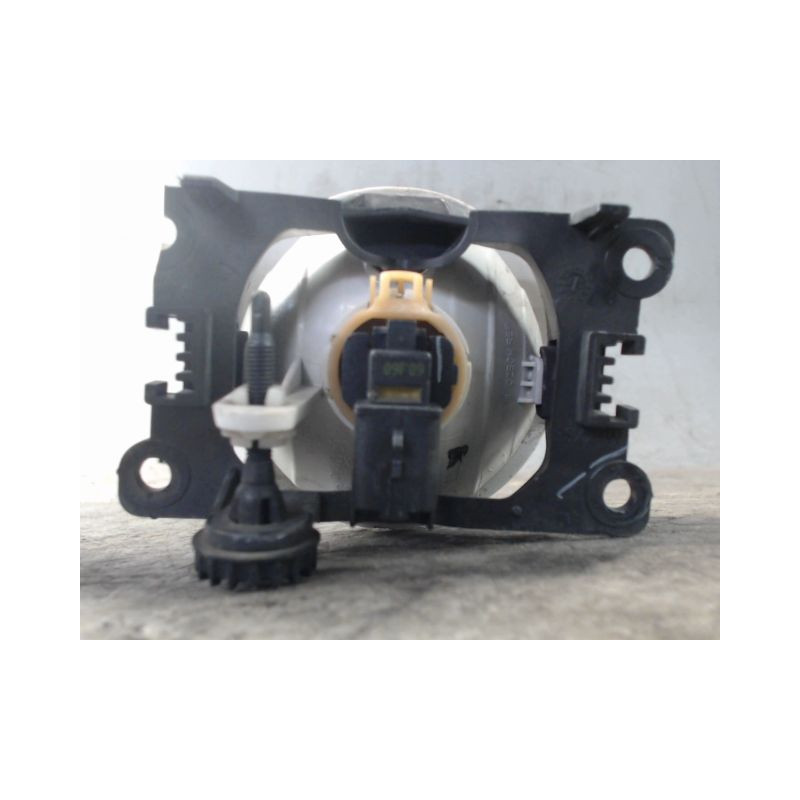 PHARE ANTIBROUILLARD AVANT DROIT CITROEN C3 PICASSO 2008-