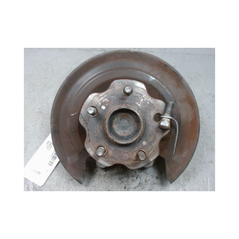 PIVOT ARRIERE DROIT TOYOTA AURIS