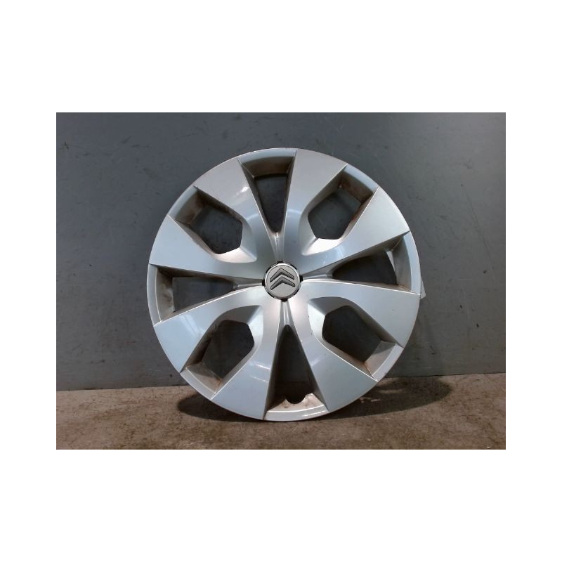 ENJOLIVEUR DE ROUE CITROEN C3 PICASSO 2008-