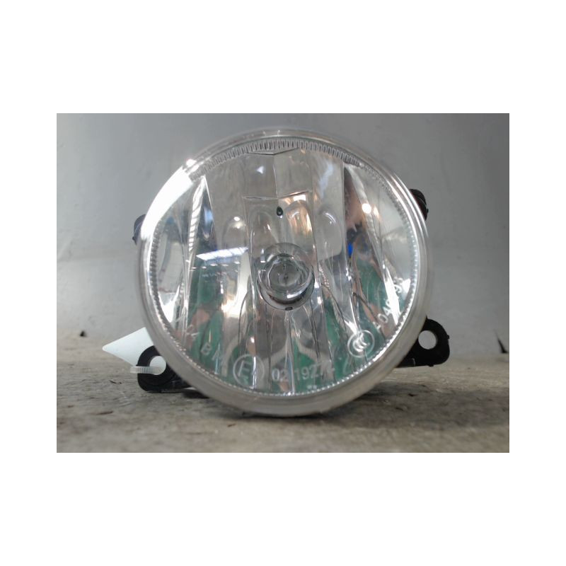 PHARE ANTIBROUILLARD AVANT GAUCHE CITROEN C3 PICASSO 2008-