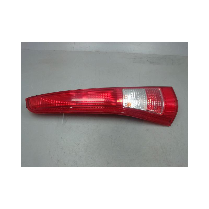 FEU ARRIERE GAUCHE  DAIHATSU CUORE