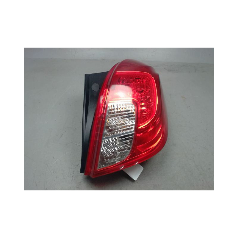 FEU ARRIERE DROIT OPEL MOKKA