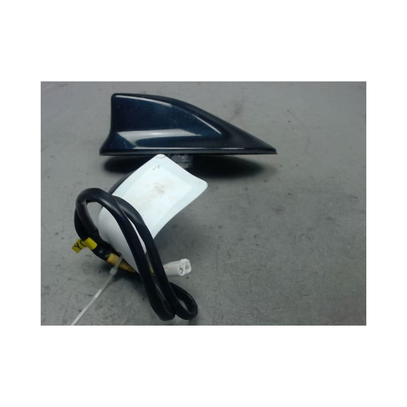 ANTENNE RADIO TOYOTA AURIS