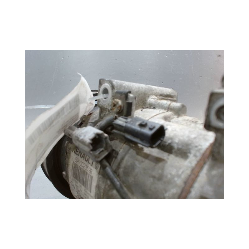 COMPRESSEUR AIR CONDITIONNE RENAULT CLIO
