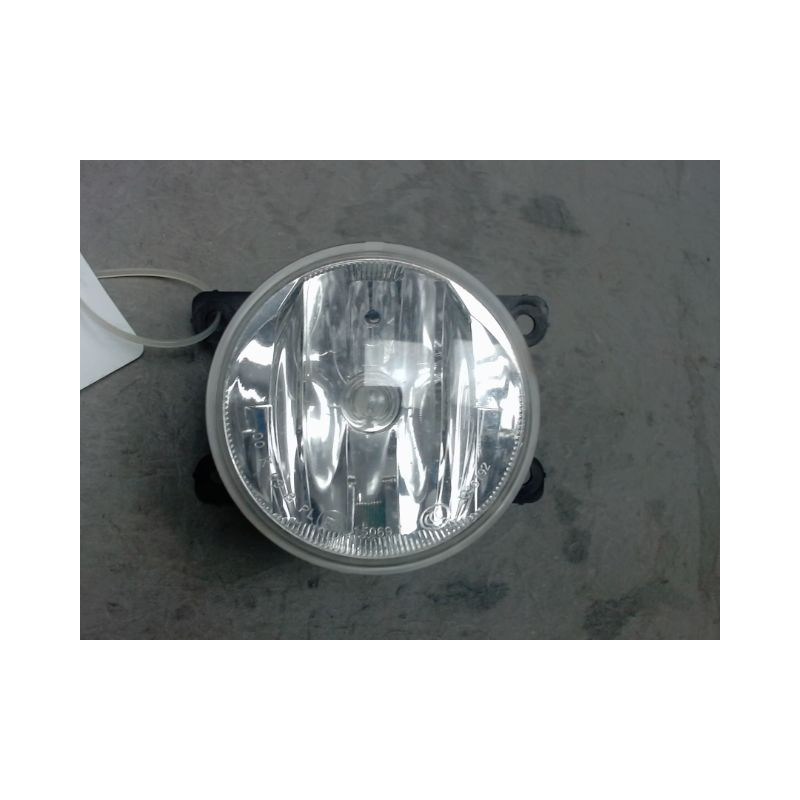 PHARE ANTIBROUILLARD AVANT DROIT PEUGEOT 208