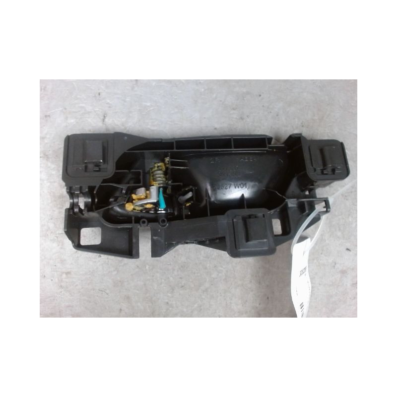 POIGNEE INTERIEURE PORTE AVANT DROIT PEUGEOT 308