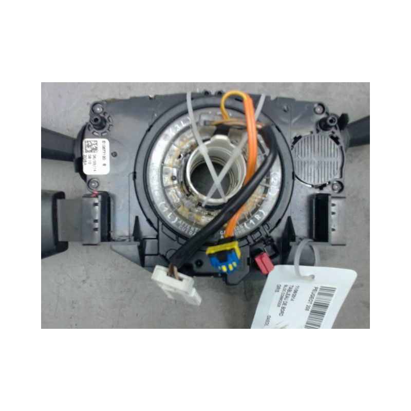 BLOC COMMODOS PEUGEOT 208