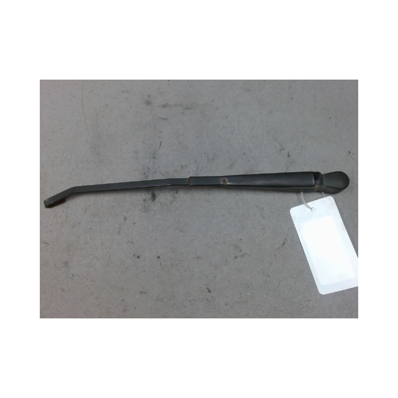 BRAS ESSUIE-GLACE ARRIERE SUZUKI ALTO 5 PTES