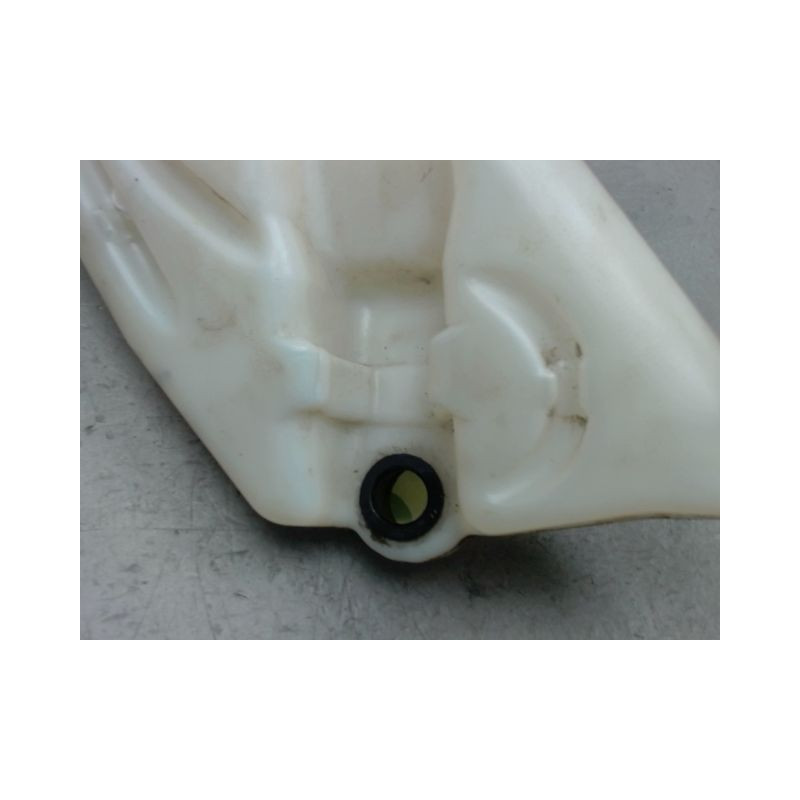 RESERVOIR LAVE-GLACE AVANT PEUGEOT 206 5P