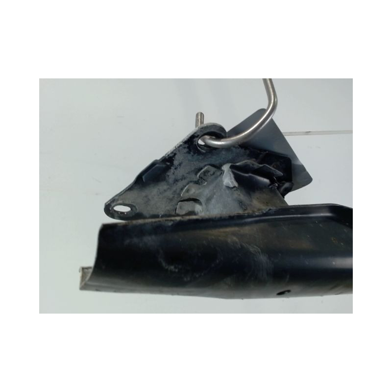 RENFORT PARE-CHOC ARRIERE  VOLKSWAGEN POLO 99-2001