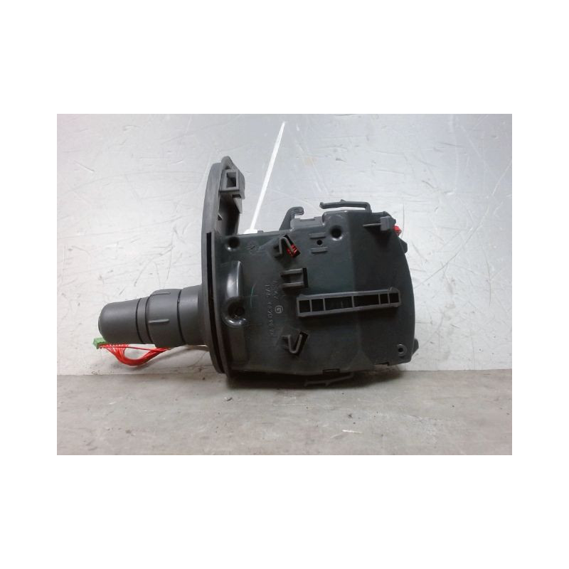 COMMANDE CLIGNOTANT RENAULT MODUS