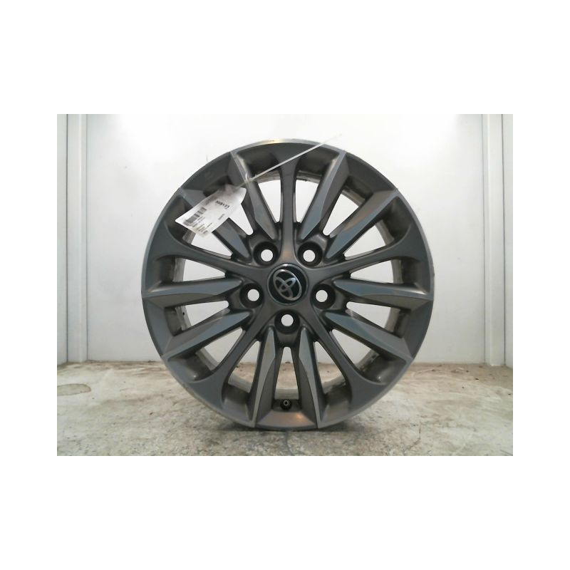 JANTE ALUMINIUM TOYOTA VERSO 2010-