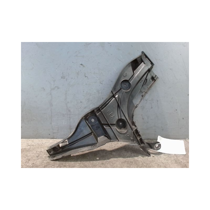 SUPPORT PARE-CHOC ARD AUDI A3 SPORTBACK