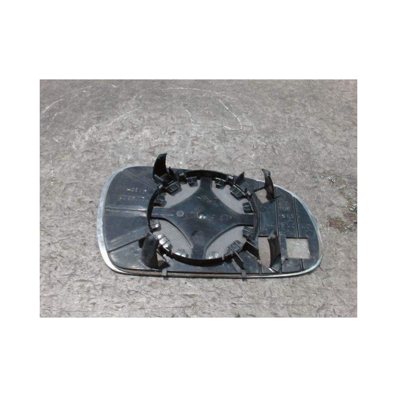 GLACE RETROVISEUR EXT G VOLKSWAGEN FOX