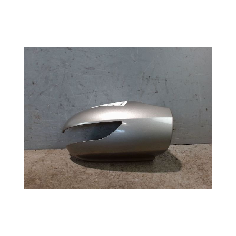 CARENAGE RETROVISEUR EXTERIEUR DROIT MERCEDES CLASSE A 2004-
