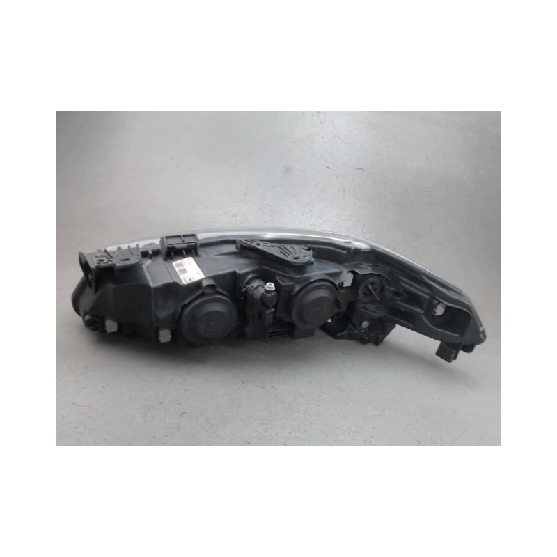 PHARE DROIT RENAULT LAGUNA