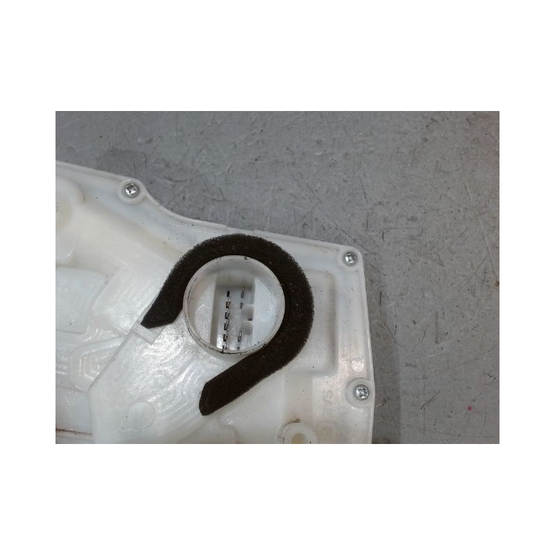 SYSTEME CONDAMNATION AVANT GAUCHE SUZUKI SWIFT