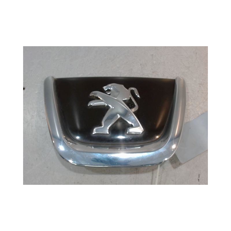 SIGLE CALANDRE PEUGEOT 308