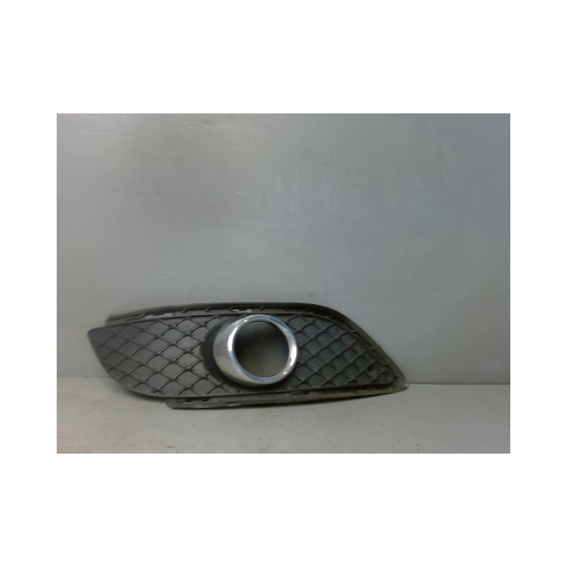 GRILLE VENTILATION PARE-CHOC AVG MERCEDES CLASSE B