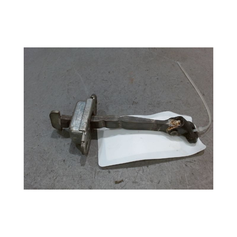 TIRANT PORTE AVANT DROIT TOYOTA AURIS