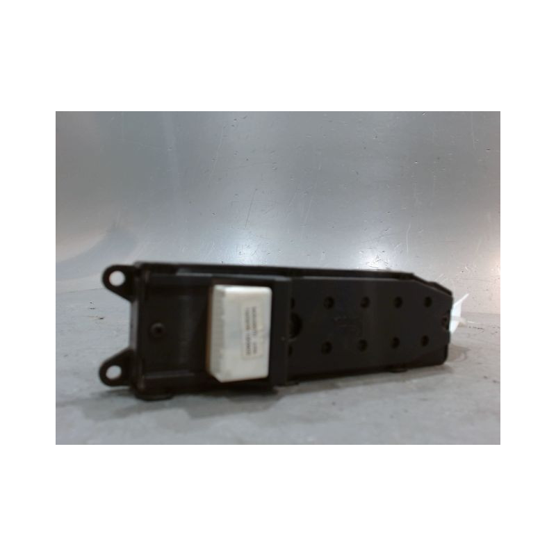 COMMANDE LEVE-GLACE PORTE AVG TOYOTA COROLLA