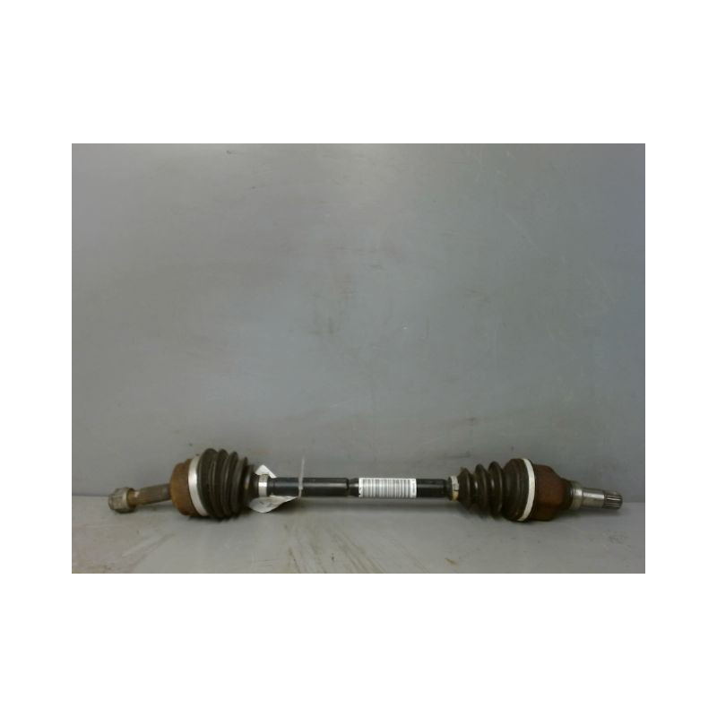TRANSMISSION AVANT GAUCHE PEUGEOT 208 1.2 VTI 82