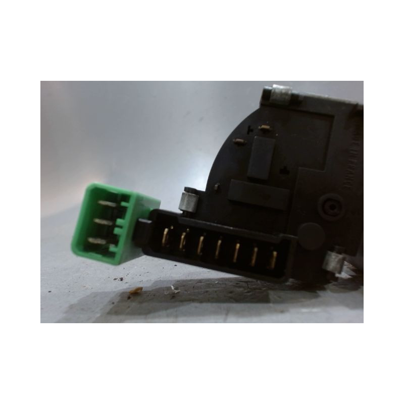 COMMANDE ESSUIE GLACE PEUGEOT 205