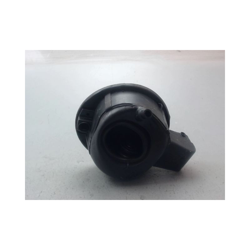 VOLET DE TRAPPE CARBURANT VOLKSWAGEN POLO V 2009-...