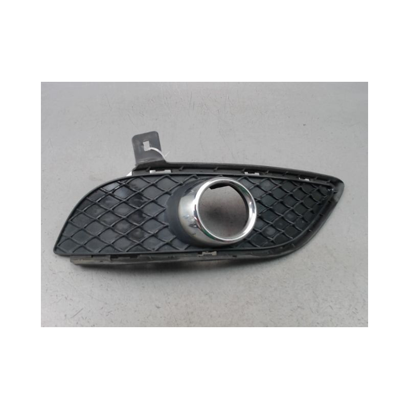 GRILLE VENTILATION PARE-CHOC AVD MERCEDES CLASSE B 2008-