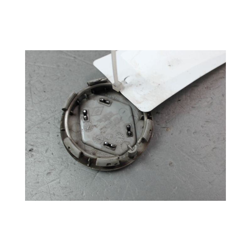 ENJOLIVEUR DE ROUE RENAULT MEGANE III Phase 1 2008-2012