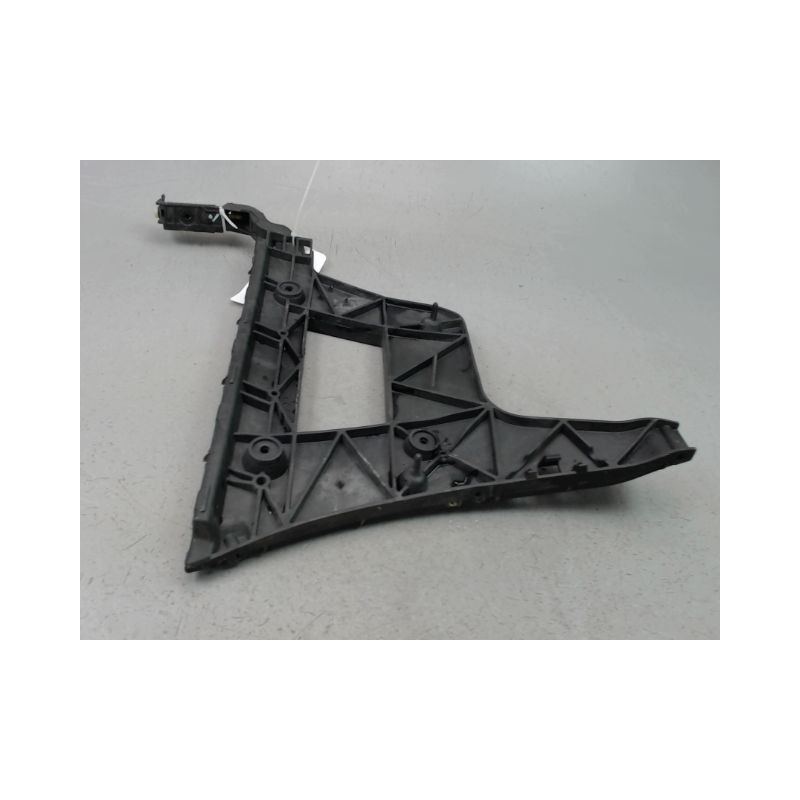 SUPPORT PARE-CHOC ARD AUDI A4